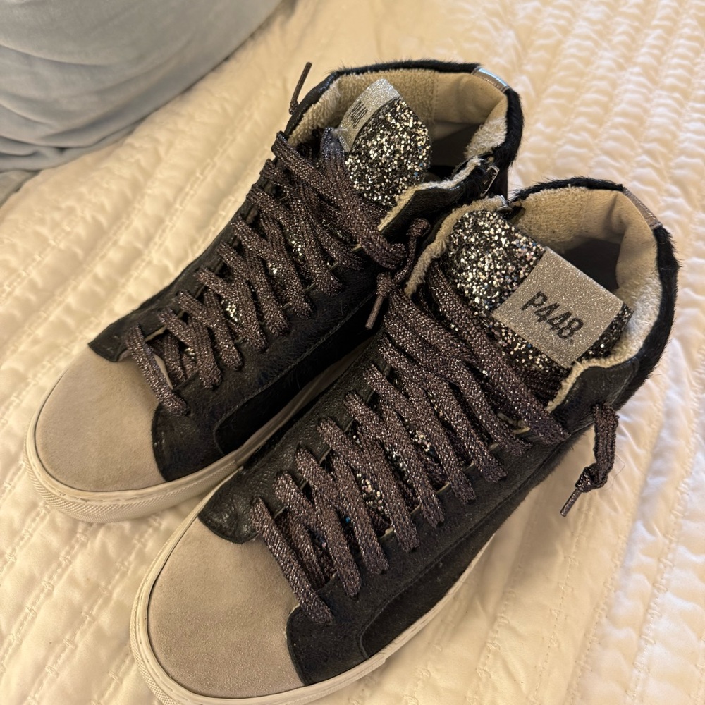 P448 High Top Fur sneakers